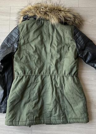 Стильна курточка демі з нюансом (враховано в ціні)3 фото