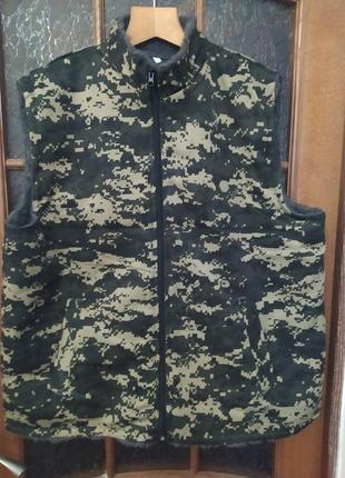 Чоловіча безрукавка жилетка