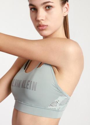 Спортивный топ от calvin klein р. l