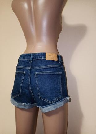 Джинсовые шорты zara. 6