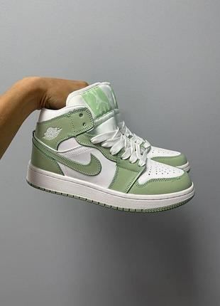 Розкішні жіночі кросівки топ якість 🎁