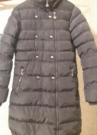 Куртка , пальто   зима,  холодна  осінь.