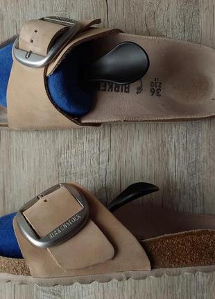 Шкіряні шльопанці / сланці birkenstock
madrid big buckle nubuck leather