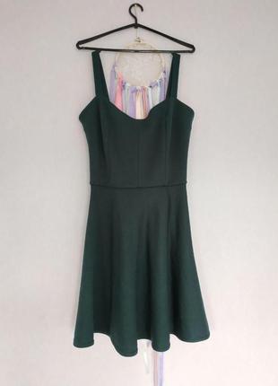 Красивый изумрудный сарафан