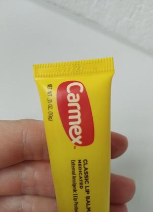 Новый бальзам для губ carmex3 фото