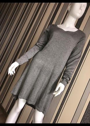 Тепла трикотажна сукня