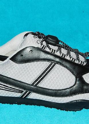 Кроссовки comfort 44 размер новые