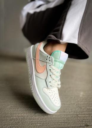 Кросівки nike dunk low barely green5 фото