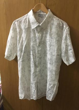 Легка чоловіча сорочка
