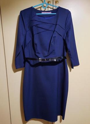 Сукня в діловому стилю