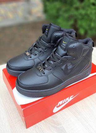 Зимові кросівки з хутром nike air force 1 high black grey yellow3 фото