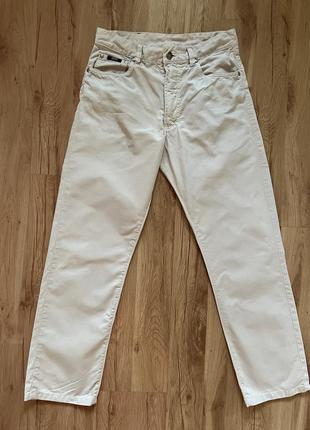 Бежевые джинсы оригинал