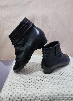 Шкіряні черевики clarks2 фото