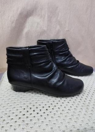 Шкіряні черевики clarks3 фото