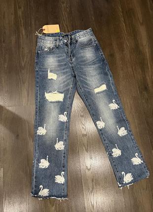 Стильні джинси з принтом3 фото