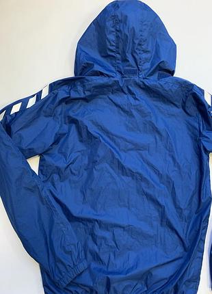 Hummel вітровка 4