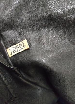 Чорна шкіряна довга куртка  / німецька якісна куртка на гудзики6 фото