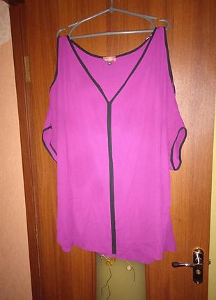 Блуза актуального відтінку розмір 30