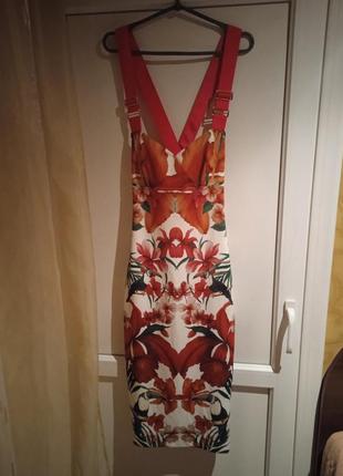 Шикарне плаття футляр ted baker 4