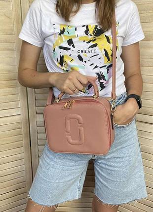 Качесна жіноча сумочка на плече, маленька сумка каркасна рожевий4 фото