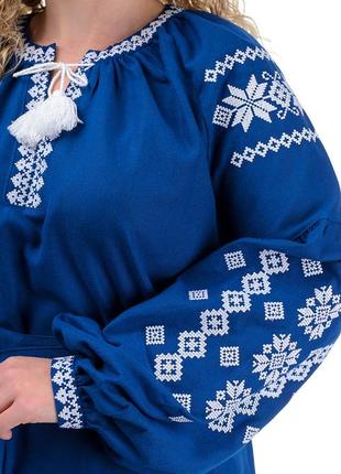 Длинное  украинское платье с вышивкой и поясом в цвете -хаки9 фото