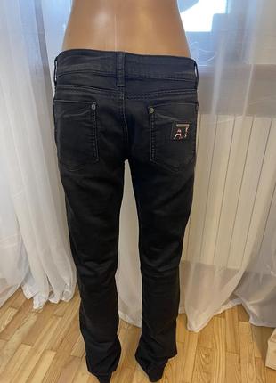 Джинси armani jeans оригінал2 фото