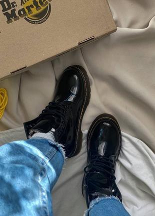 Dr. martens 1460 black gloss зимние ботинки с мехом доктор мартинс лакированные зима берцы лак кожа скидка распродажа8 фото