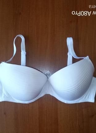 Базовий бюстик. бюстгальтер гладкий. 38dd.85dd.