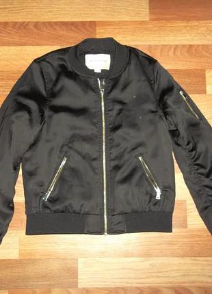 Курточка бомбер river island