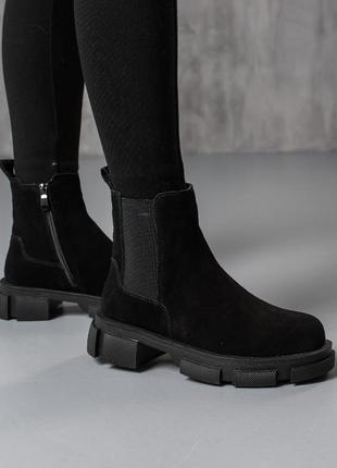 Стильные ботинки челси на резинке,сапоги черные замшевые женские деми,демисезонные осенние,весенние (осень-весна 2022-2023)2 фото