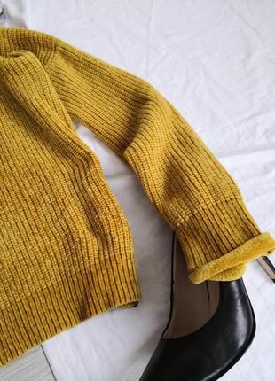Темно жовтий велюровий м'якенький вкорочений светр7 фото