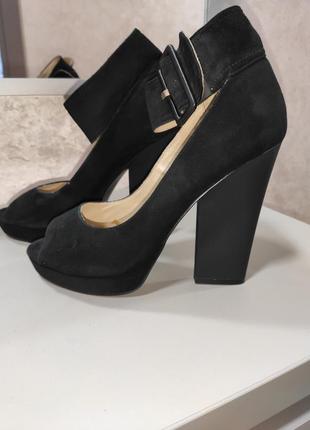 Замшеві туфлі чорні жіночі6 фото