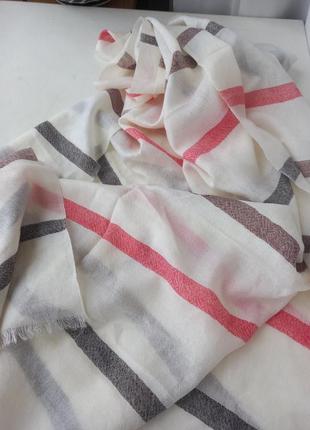 Вовняний палантин