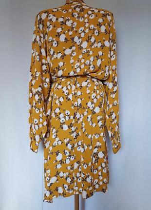 Желто-горчичное платье миди из крепа в цветочный принт ls moss(размер xxl)5 фото