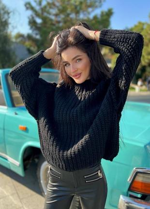 Свитер, черный