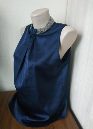 Елегантна жіноча блуза без рукавів anna field темно - синього кольору2 фото