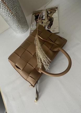 Бежева жіноча сумка туреччина топ якість2 фото