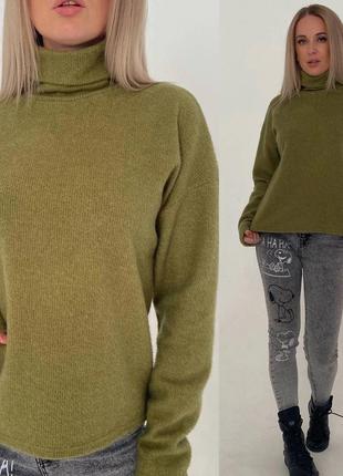 🥰 свитерок 🥰
модель 095
размеры : 42-46,48-50
ткань: ангора вязка 
цвета : молоко , хаки , лаванда , светлая оливка , бордо , малина , кэмэл , пудра