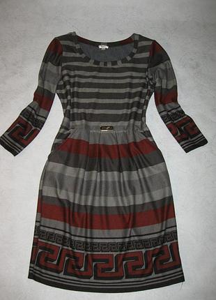 Красивое платье к праздникам в идеале