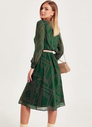 Повітряне плаття з принтованого шифону з еластичною деталлю в поясі зелене5 фото