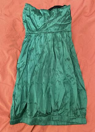 Яскрава сукня ізумрудного кольору2 фото