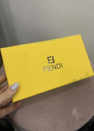 Шкіряний гаманець fendi8 фото