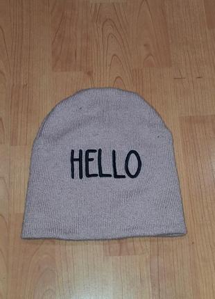 Шапка світло рожева з надписом hello