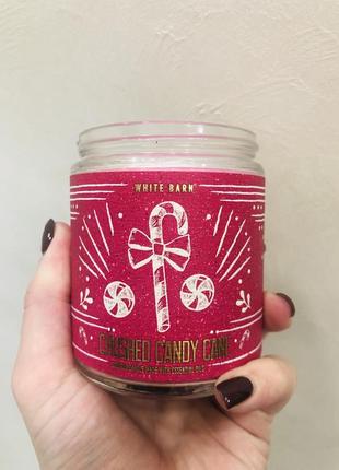 Свеча ароматизированная crushed candy cane bath and body works