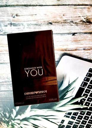 Emporio armani stronger with you 100мл емфоріо армані стронг віз ю оригінальна чоловіча туалетна вода духи парфюм армани стронг парфюм оригинал