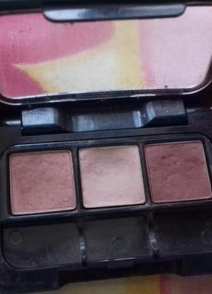 Красивые тени палетка на каждый день боди шоп оригинал body shop