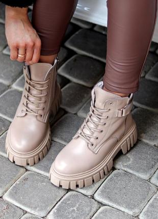 Жіночі зимові бежеві шкіряні черевики з шерстю хутро натуральна шкіра зимні ботинки теплі берці зима на блискавці беж крем кремові мокко2 фото