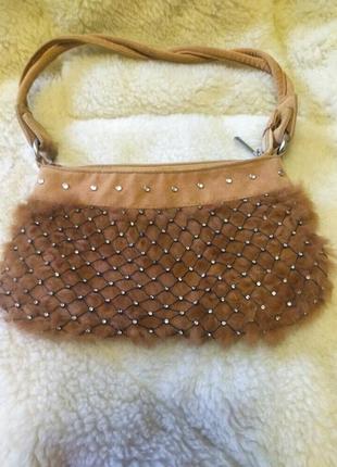 Маленькая замшевая сумочка