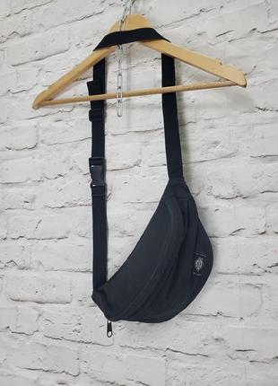 Сумка бананка мессенджер dickies eastpak
