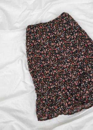 Цветочная юбка жатка ✨ mango ✨ юбка в цветочный принт4 фото